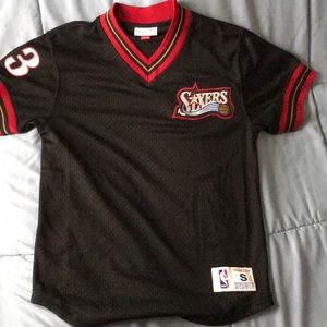 Mitchell & Ness 76ers Allen Iverson Shirt/Jersey